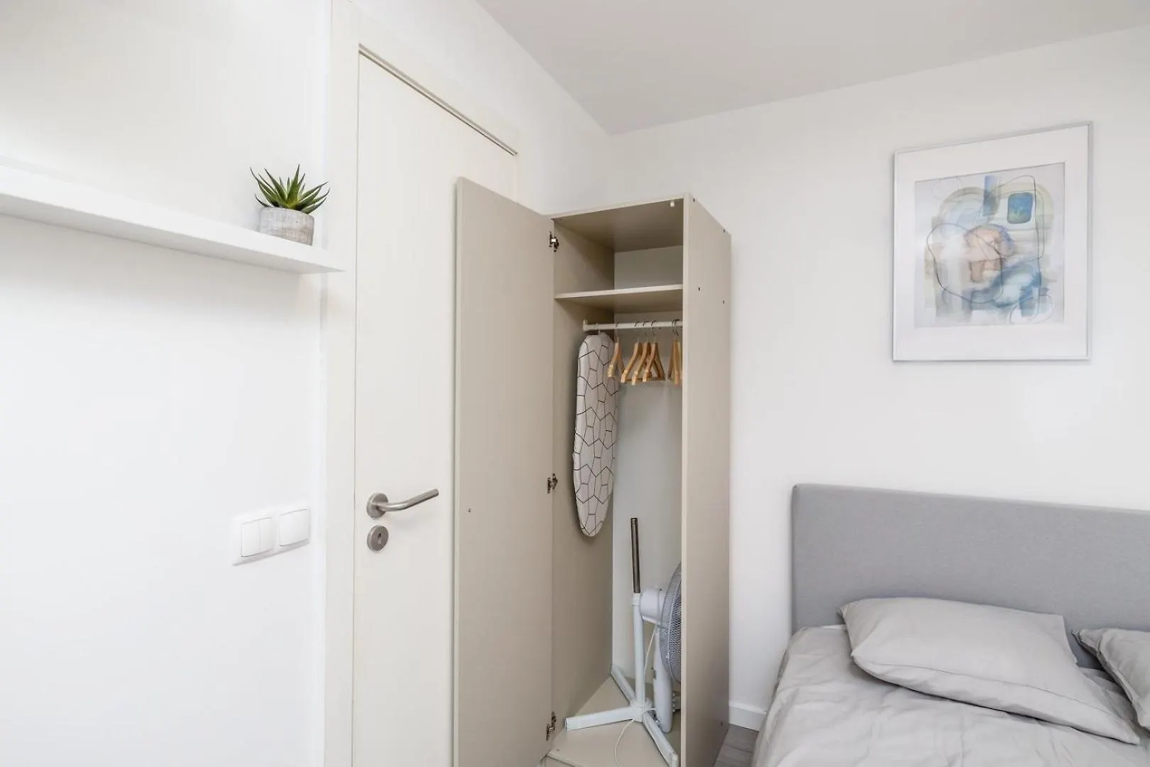 アパート Guestready - Minimalist Studio In Downtown Lisbonアパートメント